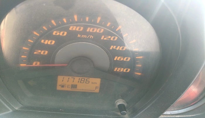 2014 Honda Amaze 1.2L I-VTEC S, Petrol, Manual, 1,17,186 km, interior