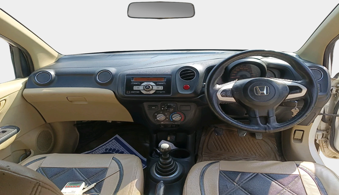 2014 Honda Amaze 1.2L I-VTEC S, Petrol, Manual, 1,17,186 km, interior