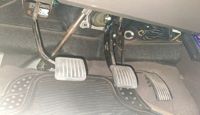 2010 Hyundai i10 MAGNA 1.2, Petrol, Manual, 59,102 km, interior