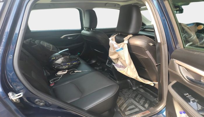 2024 Maruti Grand Vitara ALPHA PLUS HYBRID ECVT, Hybrid, Automatic, 17,157 km, interior