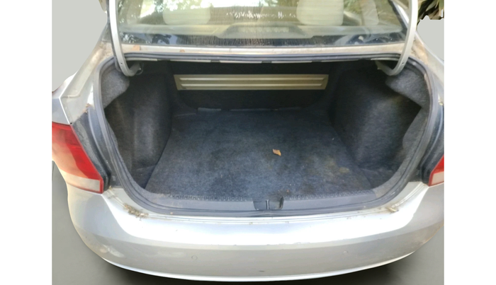 2014 Volkswagen Vento HIGHLINE 1.6 MPI, Petrol, Manual, 1,17,851 km, exterior