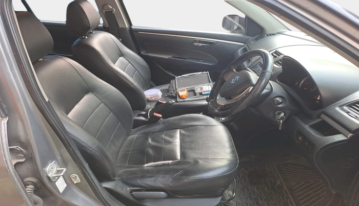 2014 Maruti Swift VXI, Petrol, Manual, 1,21,343 km, interior