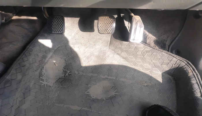 2013 Maruti Alto K10 VXI, Petrol, Manual, 1,36,806 km, interior