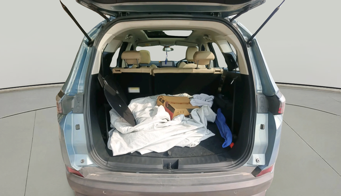 2021 Tata Safari XZ PLUS ADVENTURE 7STR, Diesel, Manual, 41,974 km, exterior