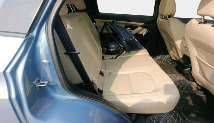 2021 Tata Safari XZ PLUS ADVENTURE 7STR, Diesel, Manual, 41,974 km, interior