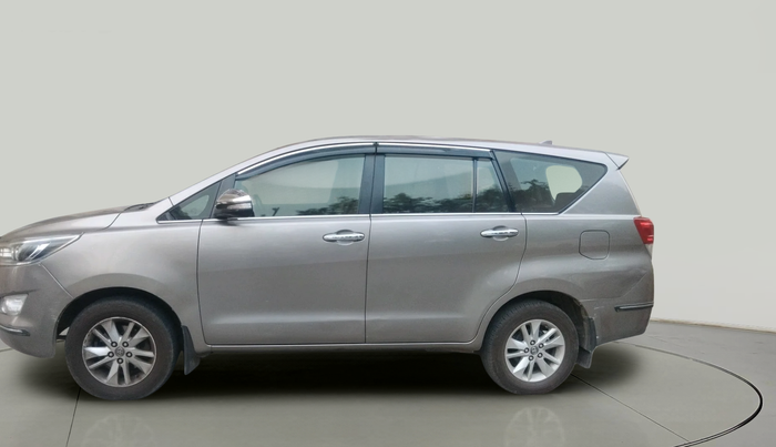 2017 Toyota Innova Crysta 2.8 ZX AT 7 STR, Diesel, Automatic, 1,60,392 km, exterior