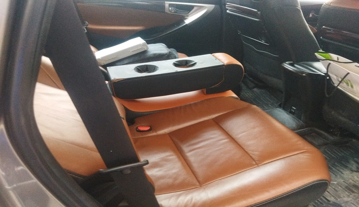 2017 Toyota Innova Crysta 2.8 ZX AT 7 STR, Diesel, Automatic, 1,60,392 km, interior