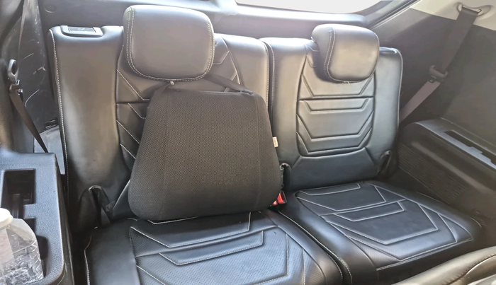 2024 KIA CARENS PRESTIGE PLUS 1.5 PETROL IMT 7 STR, Petrol, Manual, 31,520 km, interior