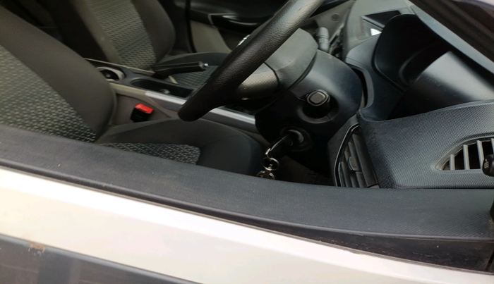 2019 Tata NEXON XM PETROL, Petrol, Manual, 71,055 km, interior