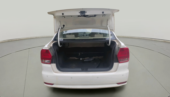 2018 Volkswagen Ameo HIGHLINE PLUS 1.0L 16 ALLOY, Petrol, Manual, 68,412 km, exterior