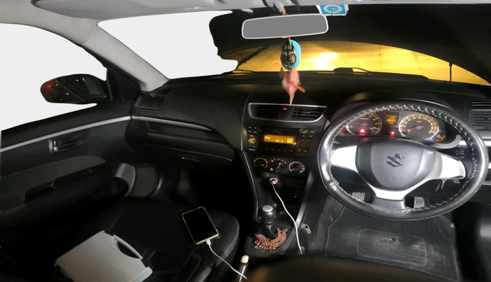 2015 Maruti Swift VXI, Petrol, Manual, 96,035 km, interior