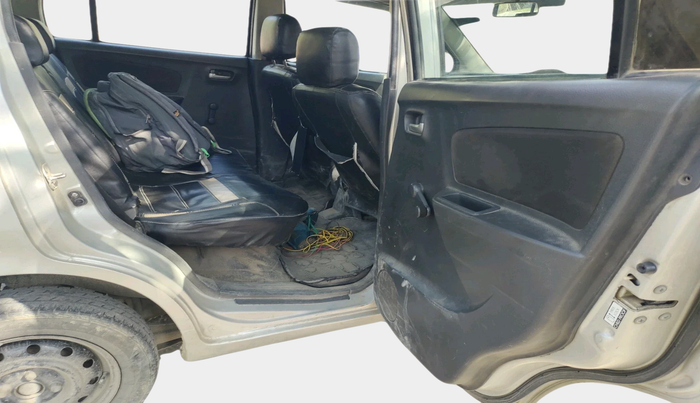 2011 Maruti Wagon R 1.0 LXI CNG, Petrol, Manual, 1,38,230 km, interior