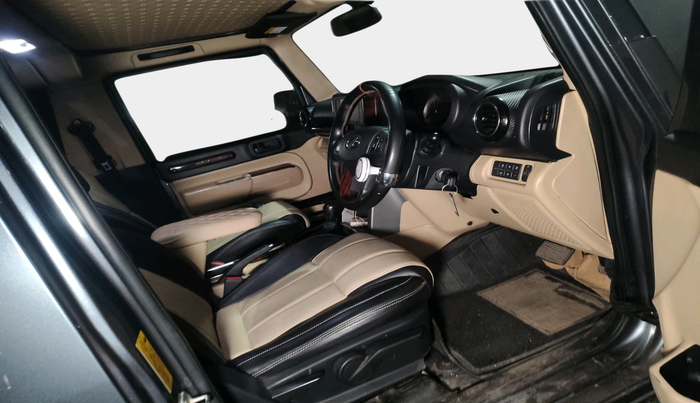 2022 Mahindra Thar LX D AT 4WD HT, Diesel, Automatic, 58,049 km, interior