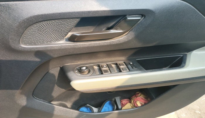 2024 Tata PUNCH ADVENTURE MT CNG , Petrol, Manual, 11,865 km, interior