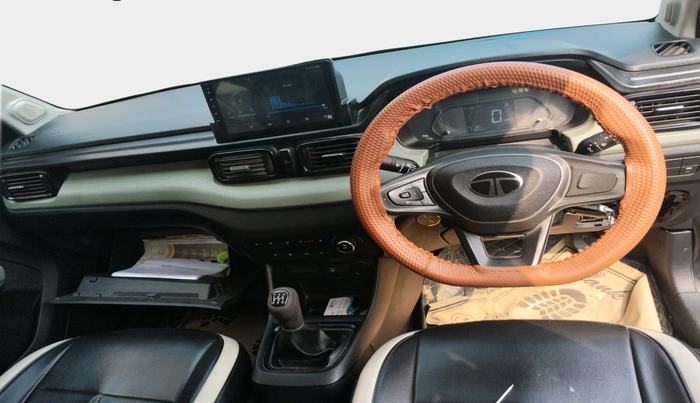 2024 Tata PUNCH ADVENTURE MT CNG , Petrol, Manual, 11,865 km, interior