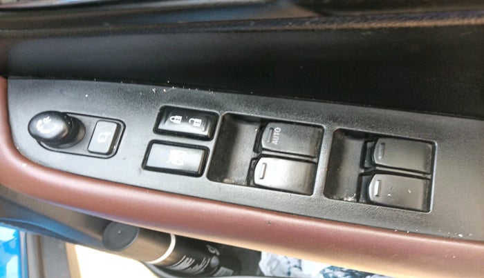 2023 Toyota URBAN CRUISER HYRYDER S AT NEO DRIVE, Petrol, Automatic, 75,128 km, interior