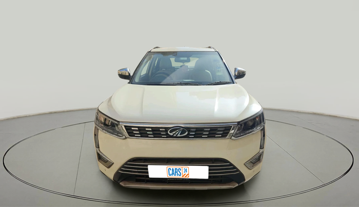 2022 Mahindra XUV300 W8 (O) 1.2 PETROL, Petrol, Manual, 23,983 km, exterior
