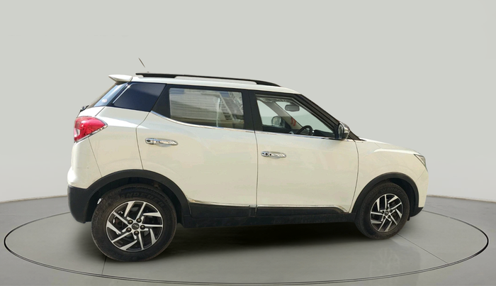 2022 Mahindra XUV300 W8 (O) 1.2 PETROL, Petrol, Manual, 23,983 km, exterior