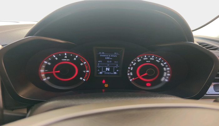 2022 Mahindra XUV300 W8 (O) 1.2 PETROL, Petrol, Manual, 23,983 km, interior