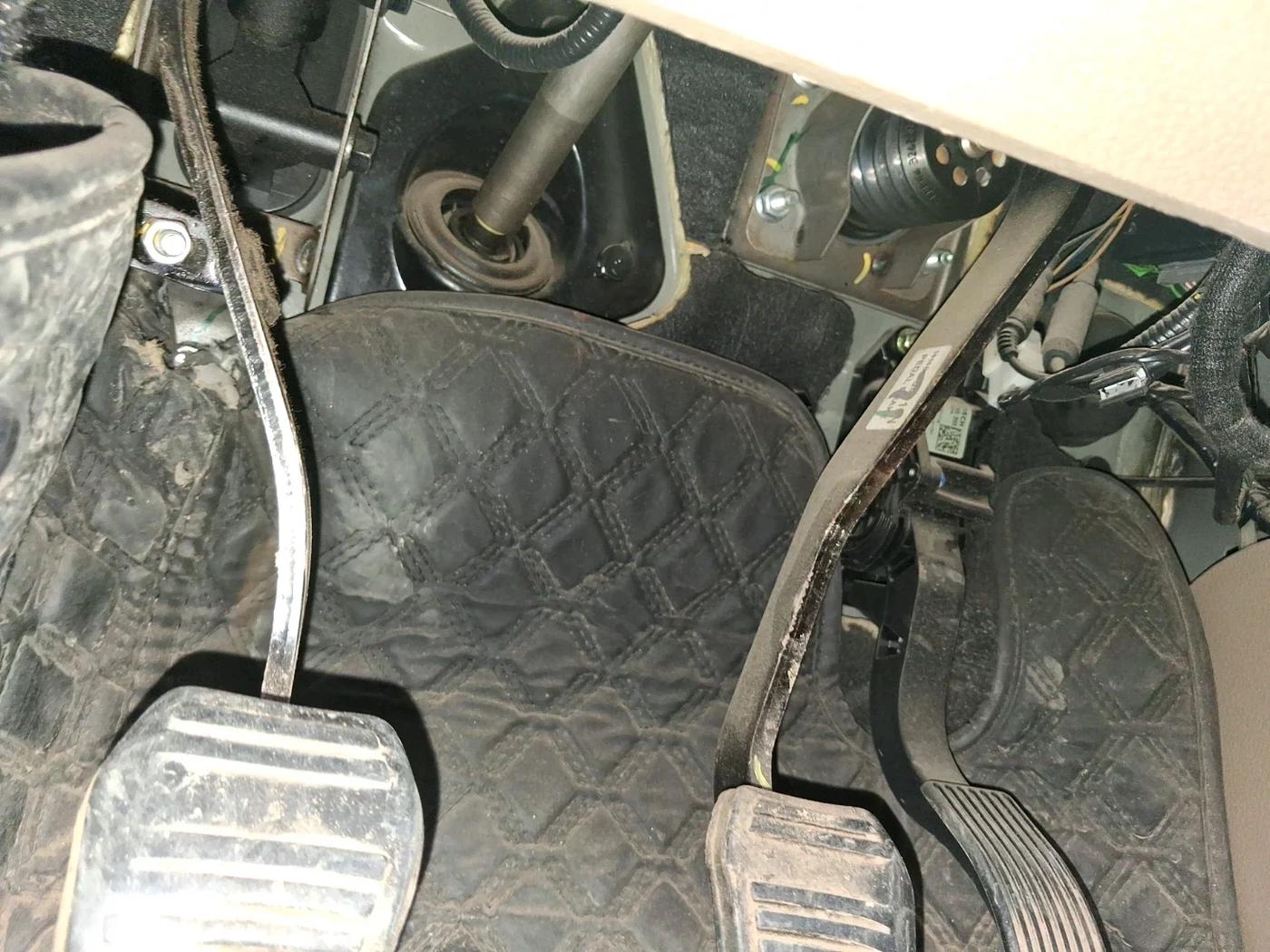 2023 Mahindra BOLERO NEO N 8, Diesel, Manual, 15,528 km, interior
