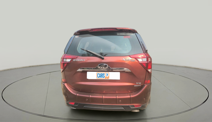 2018 Mahindra XUV500 W11 AT, Diesel, Automatic, 81,483 km, exterior