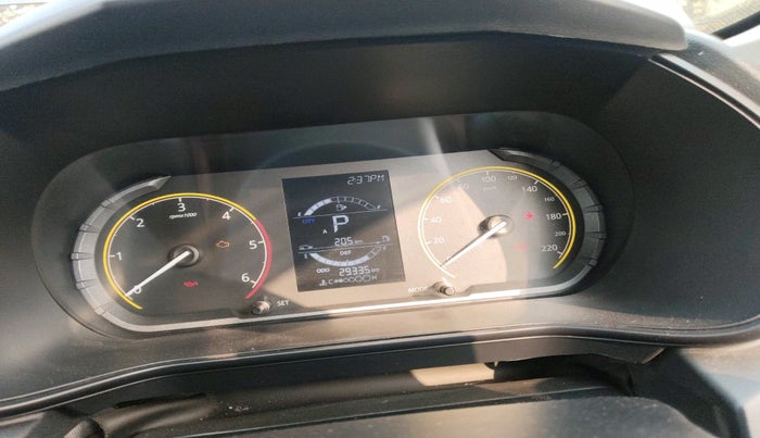 2023 Tata Harrier XMA SUNROOF 2.0L KRYOTEC, Diesel, Automatic, 29,335 km, interior