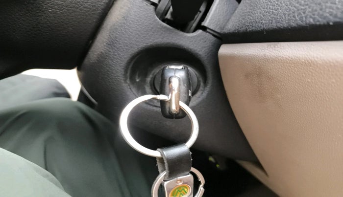 2014 Volkswagen Polo HIGHLINE1.2L, Petrol, Manual, 68,819 km, interior