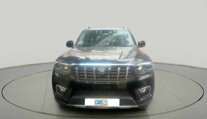 2024 Mahindra SCORPIO-N Z8 PETROL AT 7 STR, Petrol, Automatic, 13,734 km, exterior