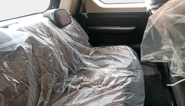 2024 Mahindra SCORPIO-N Z8 PETROL AT 7 STR, Petrol, Automatic, 13,734 km, interior