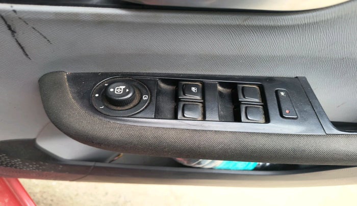 2020 Tata ALTROZ XZ PETROL, Petrol, Manual, 53,655 km, interior