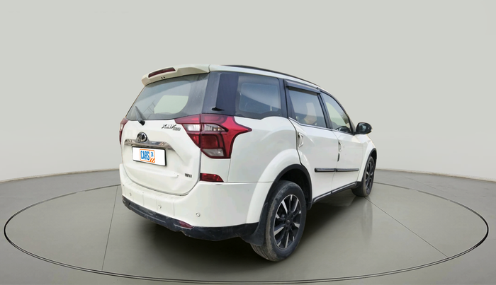 2021 Mahindra XUV500 W11, Diesel, Manual, 83,699 km, exterior