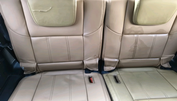 2021 Mahindra XUV500 W11, Diesel, Manual, 83,699 km, interior