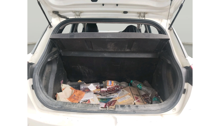 2016 Hyundai Elite i20 SPORTZ 1.4 CRDI, Diesel, Manual, 2,01,007 km, exterior