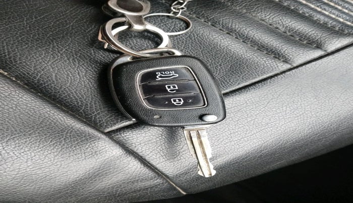 2016 Hyundai Elite i20 SPORTZ 1.4 CRDI, Diesel, Manual, 2,01,007 km, interior