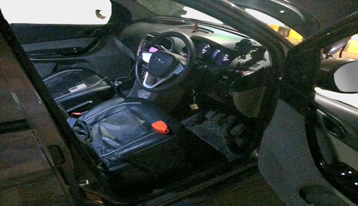 2017 Tata Tiago XT PETROL, Petrol, Manual, 57,105 km, interior