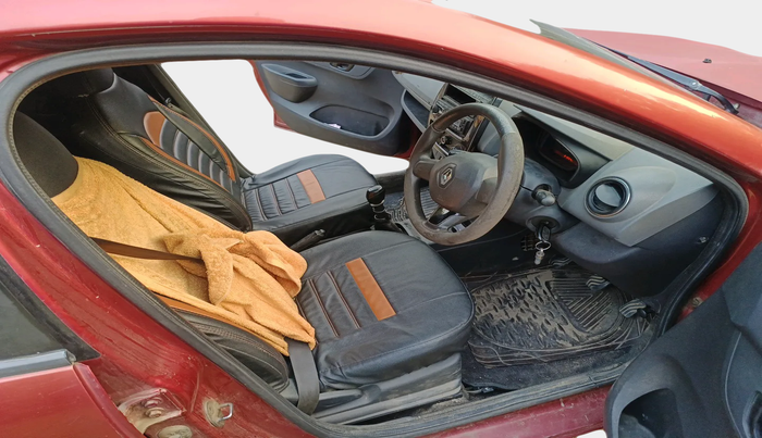 2016 Renault Kwid RXT 0.8, Petrol, Manual, 31,854 km, interior