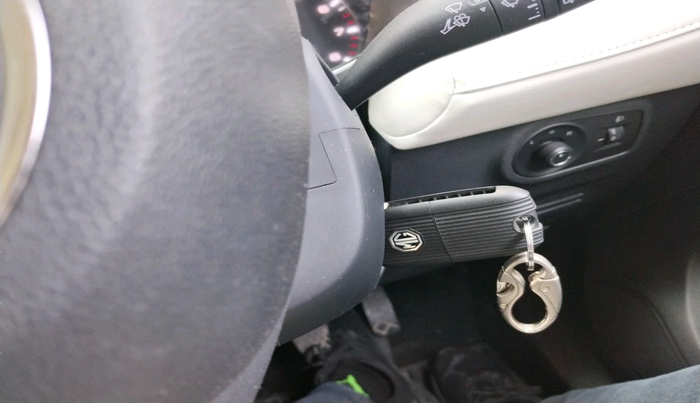 2025 MG ASTOR Sprint 1.5 MT (Ivory), Petrol, Manual, 14,944 km, interior