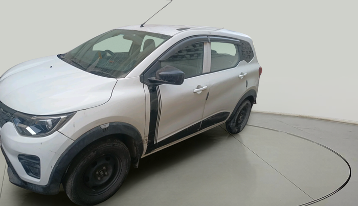 2020 Renault TRIBER RXL MT, Petrol, Manual, 64,588 km, exterior