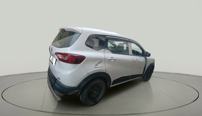 2020 Renault TRIBER RXL MT, Petrol, Manual, 64,588 km, exterior