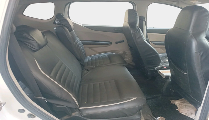 2020 Renault TRIBER RXL MT, Petrol, Manual, 64,588 km, interior