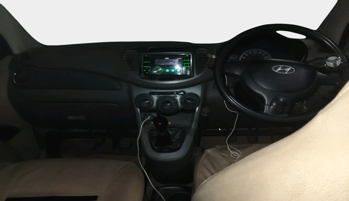 2011 Hyundai i10 MAGNA 1.1, Petrol, Manual, 95,331 km, interior