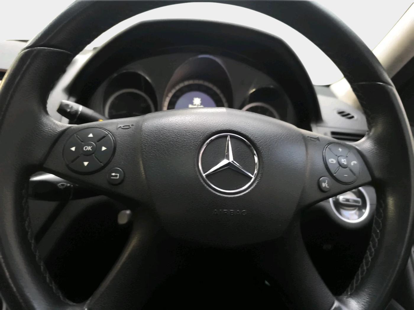 2011 Mercedes Benz C Class 200 CGI AVANTGARDE, Petrol, Automatic, 68,784 km, interior