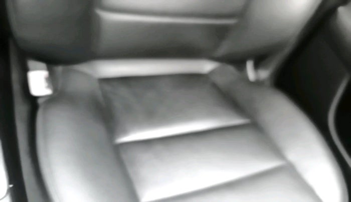 2011 Mercedes Benz C Class 200 CGI AVANTGARDE, Petrol, Automatic, 68,784 km, interior