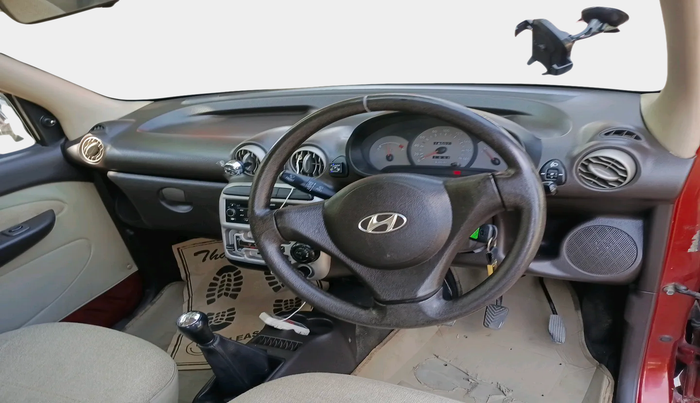 2012 Hyundai Santro Xing GLS, Petrol, Manual, 1,80,021 km, interior