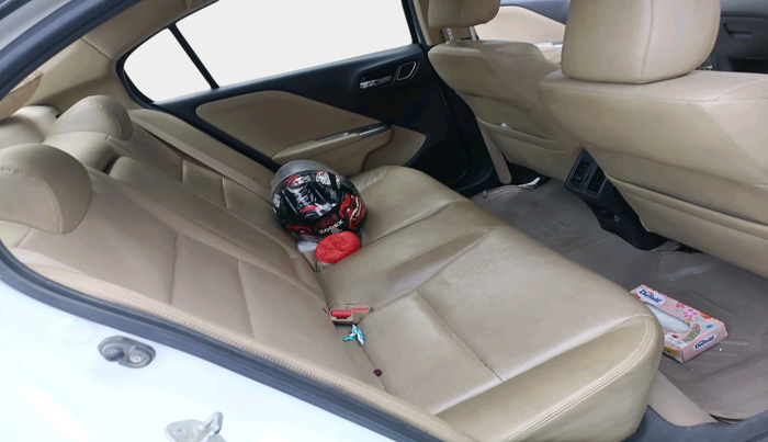 2017 Honda City 1.5L I-VTEC VX CVT, Petrol, Automatic, 84,822 km, interior