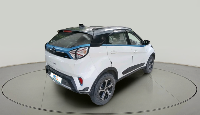 2022 Tata NEXON EV XZ PLUS, Electric, Automatic, 98,328 km, exterior