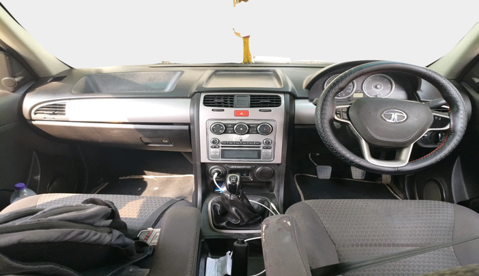 2018 Tata Safari Storme 2.2 EX 4X2, Diesel, Manual, 1,02,074 km, interior