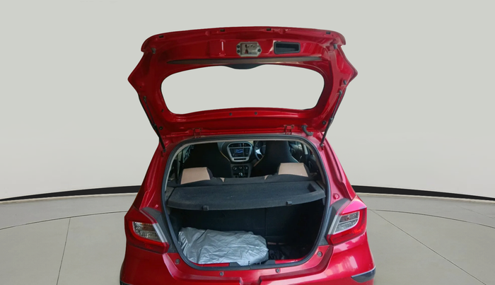 2016 Tata Tiago XT PETROL, Petrol, Manual, 47,211 km, exterior