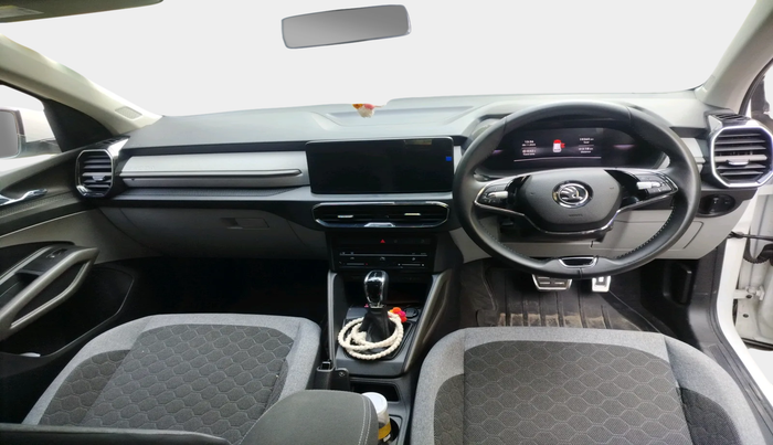 2024 Skoda Kylaq Signature Plus AT, Petrol, Automatic, 19,265 km, interior