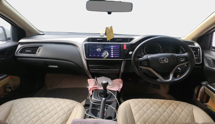 2015 Honda City 1.5L I-VTEC V MT, Petrol, Manual, 1,13,515 km, interior